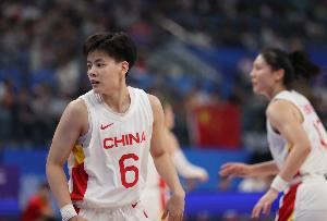  张茹：杨舒予怕外界说她德不配位 她很在意去证明自己